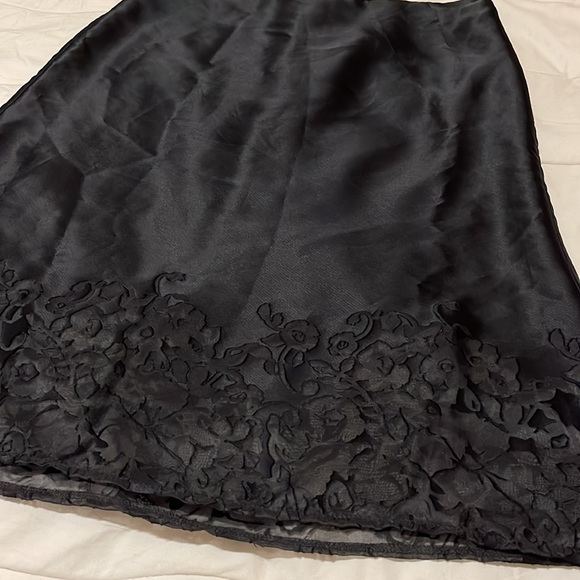 SISLEY woman’s black skirt - Picture 2 of 9